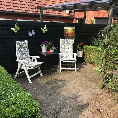 Twisterhof, appartement Anna Sustrum Exterior foto